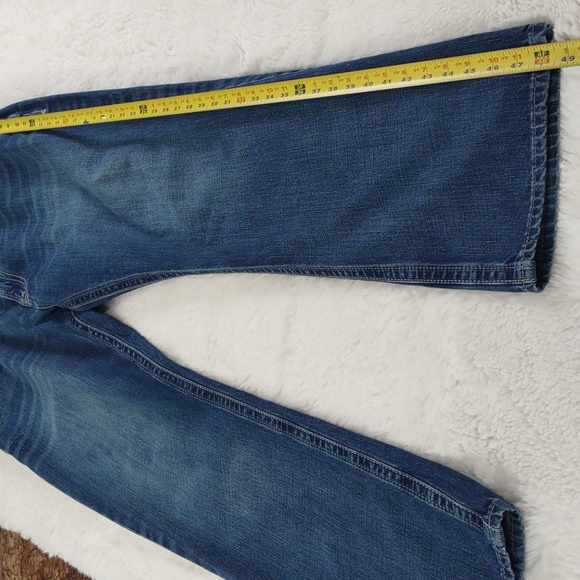 ARIAT RELAXED BOOT CUT JEANS. - Picture 12 of 17